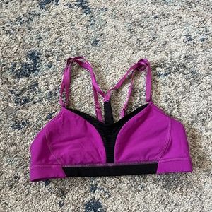 Lululemon Vintage Strappy Y Bra Size 4